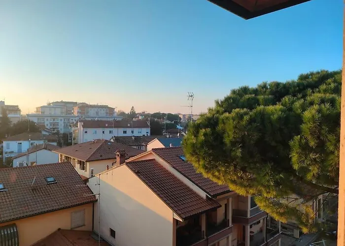 Attico Leonardo, A Due Passi Da Centro E Stazione * رافيننا